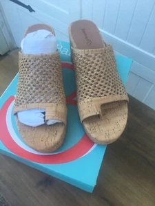 New Women Baretraps Maia Natural Beige Cork Mules, Slides, Clogs. 10M - Picture 1 of 5