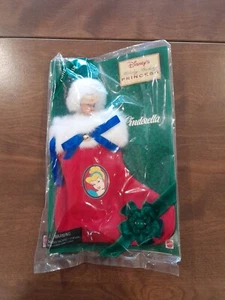 DISNEY'S HOLIDAY STOCKING PRINCESS DOLL CINDERELLA NEW IN SEALED PACKAGE - Picture 1 of 2