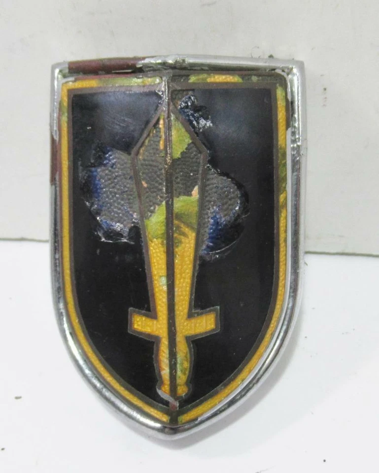 Ford Prefect grille badge sword 1949 1950 1951 1952 1953 Foto 1 de 4