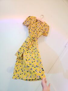 Vtg 80s Does 40s Cadaz Silk Yellow Floral dress Petite Small Belt Wrap Draped 