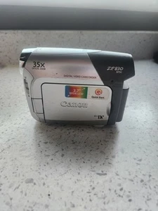 Canon ZR830 35x Optical Zoom Digital Video Camcorder Untested No Charger - Picture 1 of 6