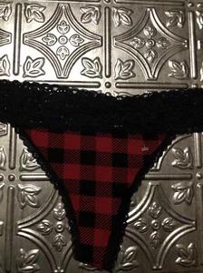 NWT Womens Maurices Stretch Red Buffalo Plaid Lace Cotton Thong Panty XXL - Picture 1 of 7
