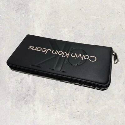 Calvin Klein CK Geldbörse Portmonee Geldbeutel ZIP Around Schwarz Rosa Rose NEU - Bild 1 von 4