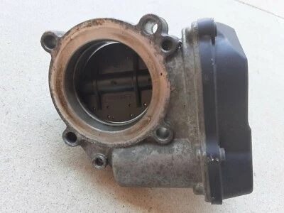 VOLKSWAGEN TIGUAN 2009-2017 2,0 L CARROCERÍA DEL ACELERADOR 06F 133 062 J OEM* Foto 1 de 4