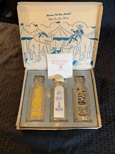 Vintage Glass Baby Bottle Gift Set Box Woodlawn Dairy Wilkes Barre Scranton NOS - Picture 1 of 6