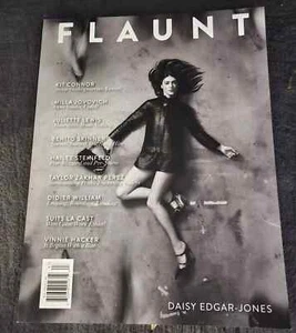 DAISY EDGAR-JONES - FLAUNT MAGAZIN - AUSGABE 197 - KIT CONNOR/HAILEE STEINFELD - Bild 1 von 8