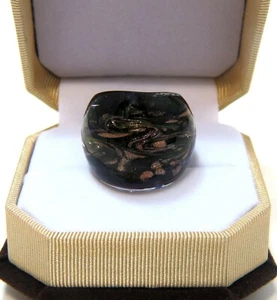Art Deco Ring dunkel königlich lila mit Goldfleck mundgeblasen Glas Glitzer Größe 6,25 - Bild 1 von 4