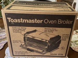 NOS Vintage USA Cromo MCM TOASTMASTER Forno Broiler 5226 Flip Pulizia Continua - Foto 1 di 16