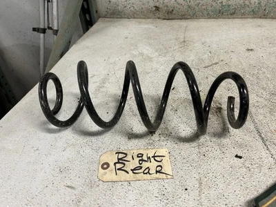 Muelle helicoidal trasero lado conductor o pasajero Nissan Rogue 2024 OEM Foto 1 de 3