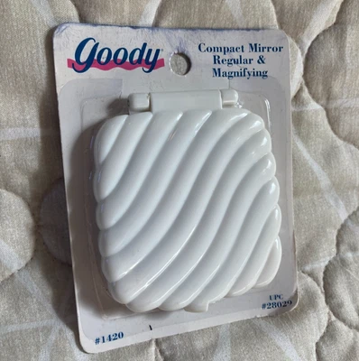 Cartera de Colección Goody Espejo Blanco Compacto Doble Cara Nuevo Antiguo Stock Años 90 2.5"x3" Foto 1 de 4