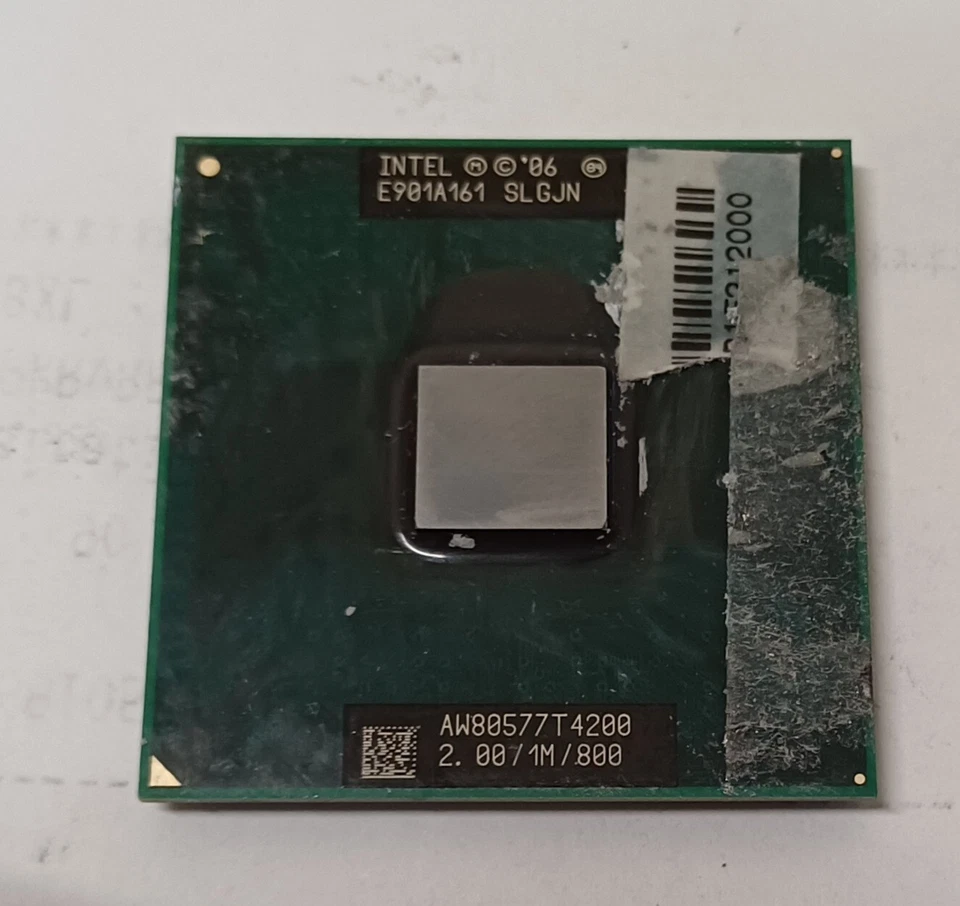 Processore CPU INTEL CORE 2 DUO T4200 SLGJN  SOCKET P  2.00 GHZ/ 1MB / 800 - Immagine 1 di 1