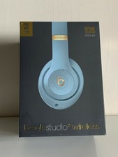 BEATS STUDIO3 WIRELESS HEADPHONES – THE BEATS SKYLINE COLLECTION - CRYSTAL BLUE