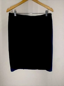 Falda lápiz negra Liz Claiborne talla 10 forrada carrera hasta la rodilla dos aberturas traseras - Imagen 1 de 8