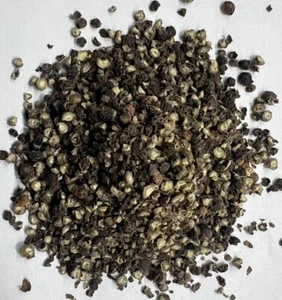 Bulk Cracked Black Pepper, Vegan, Seasoning, Spice (select size below) - Picture 1 of 1