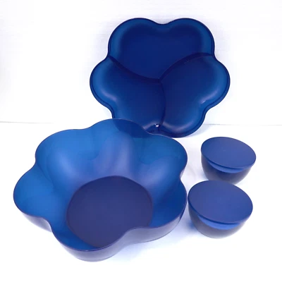 Tupperware #4624 Chip-N-Dip Blue Bowl Set Large Divided Tray Lid 4625 Bowls 4626 - Image 1 of 4