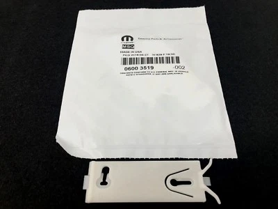 84-90 Dodge D-Body Ram Exterior Molding Retainer Clip Left or Right Mopar New - Image 1 of 4