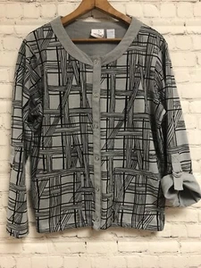 Active Large Gray Black Design Snap Button Up Roll Tab Sleeves Pockets - Picture 1 of 12
