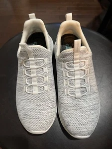 Skechers Air-Cooled Memory Foam Women's Size 7 White/Black SN12840TX - Picture 1 of 8