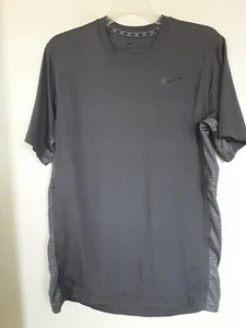 Camiseta de entrenamiento NIKE Dri-FIT gris para hombre talla M - Imagen 1 de 3