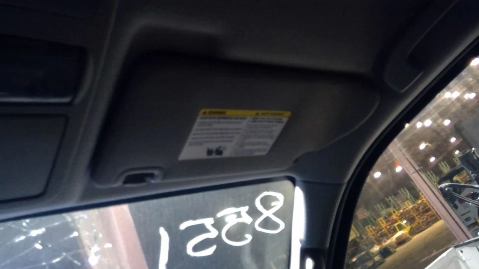 Passenger Right Sun Visor Fits 13-21 FRONTIER 5231928 - Image 1 of 4