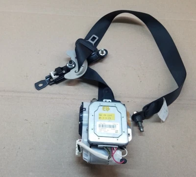 ⭐⭐OEM 11-12 INFINITI M37 M56 FRONT RIGHT SEAT BELT RETRACTOR W/PRE CRASH BLACK⭐⭐ Foto 1 de 4