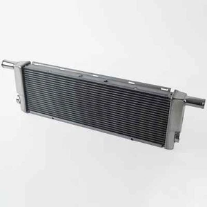 Radiador de aluminio CSF 7068 para 13-19 Porsche 911 3,8 L / 2016 Boxster Cayman 3,8 L - Imagen 1 de 6