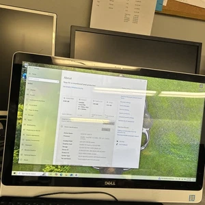 Dell Inspiron 24" 3464 Touchscreen All In One i5-7300U Grade A, Windows 10 240GB - Picture 1 of 5