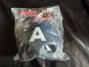 COMIC BOOK: MARVEL THE AVENGERS AGE OF ULTRON 2015 CAPTAIN AMERICA MASK NEW 5+ - Bild 1 von 6