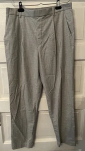 Pantalones de vestir Uniqlo grises plisados elásticos talla 30-31 (talla 10-12 EE. UU.) bolsillos - Imagen 1 de 2