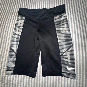 Nike Girls' Trophy Bike Shorts Tie-Dye Training (Black) Size Small - Picture 1 of 8