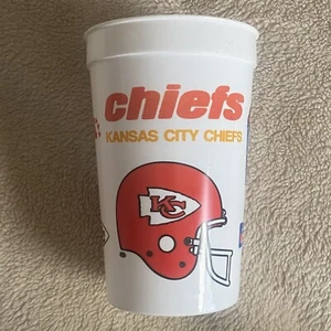 Kansas City Chiefs Plastic Cup Football #63 Sports Fan Collectible Merch - Picture 1 of 6
