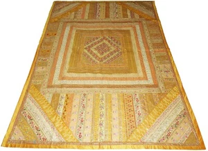 Vintage patchwork Kutch Embroidered tapestry home decor Bedding blanket throw - Picture 1 of 10