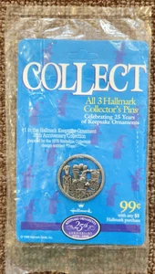 Hallmark Collector's Pin #1 "TOYS" 25th Anniversary Collection - Picture 1 of 5