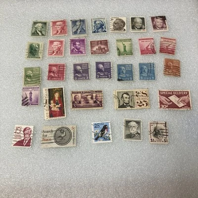 30+ USED/HR Vtg. USA Stamps, 1850- 1975; Prexie/Air Mail etc. A DEAL! $1 Ships. - Image 1 of 4
