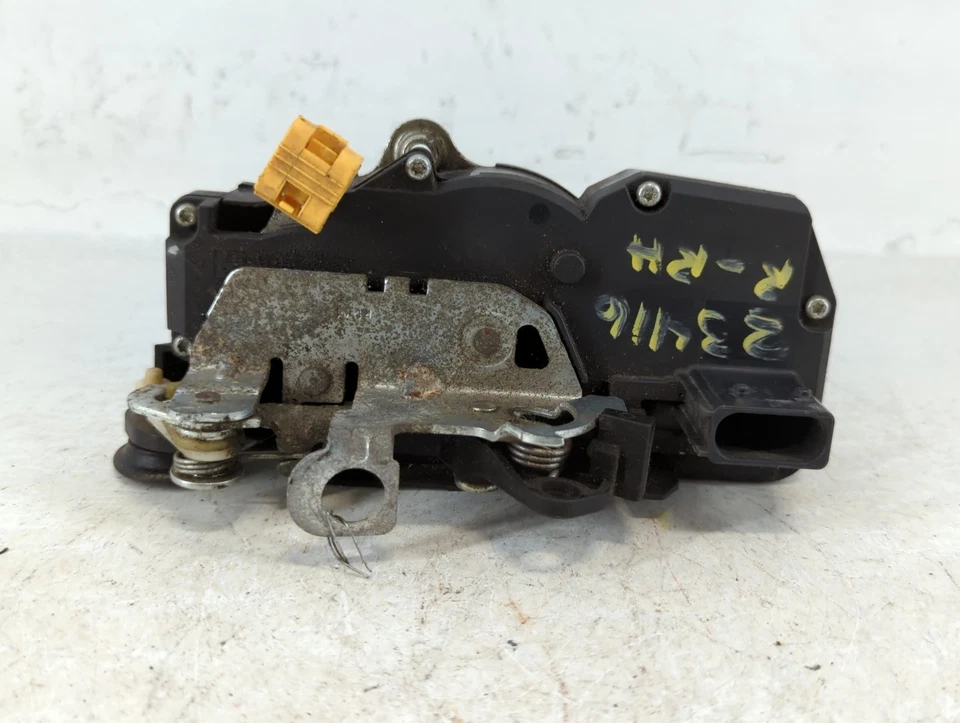 Trava de porta Chevrolet Cobalt 2007 PMZGY - Imagem 1 de 4