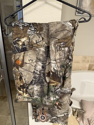 Men’s Game Winner Camouflage Hunting Pants Size XL - Image 1 of 3