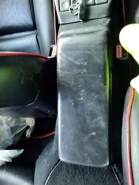 TAPA REPOSABRAZOS CENTRAL PORSCHE 928 S 2 PUERTAS CUPÉ Y GARANTÍA - 12549585 Foto 1 de 1