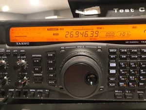 Yaesu FT-920 HF 50MHz All Mode Transceiver - Zdjęcie 1 z 4