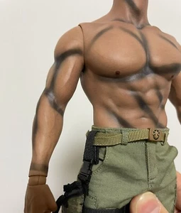 Hot Toys Modellino John Matrix Commando 1/6 da collezione usato ht mms276 - Foto 1 di 7