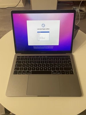 Apple MacBook Pro 13" A1706 Touch Bar Space Grau - Bild 1 von 4