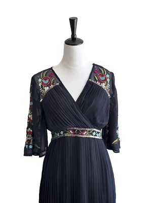 Maxi Vestido Frock & Volantes Bordado Azul Marino Para Mujer Talla 8 Boho Elegante Plisado Foto 1 de 4