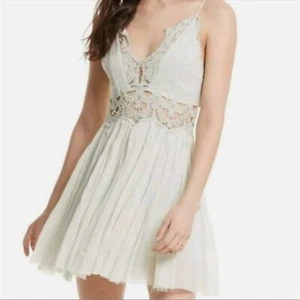 Free People One Ilektra Lace Tiered Layered White Mini Dress Large Cottagecore - Picture 1 of 11