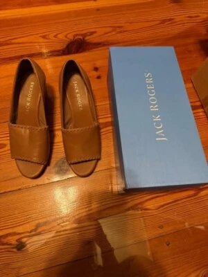 ZAPATOS MUJER JACK ROGERS PALMER CUÑA APILADA 7.5 NUEVOS EN CAJA "EQUIPAJE" BRONCEADO Foto 1 de 3
