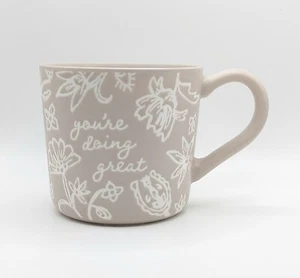 You're Doing Great Floral Kaffee Tee Becher Tasse 15 Unzen Steinzeug Beige von Threshold - Bild 1 von 7
