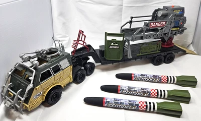 Chap Mei True Heroes Sentinel 1 lanzacohetes lanzamisiles camión luces y sonidos Foto 1 de 4