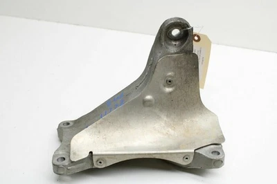 Soporte de montaje del motor derecho BMW M3 S65 2008-2013 FABRICANTE DE EQUIPOS ORIGINALES usado Foto 1 de 4