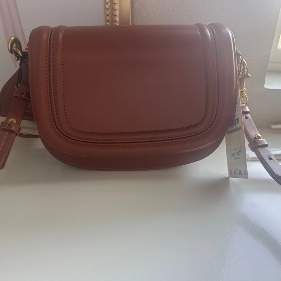 Bolso bandolera/hombro convertible marrón con solapa ZARA Foto 1 de 2