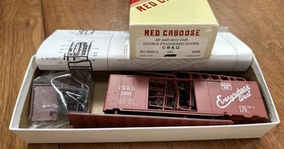 Red Caboose HO Kit #RC-8505-b 40’ AAR Box Car Staggered Double Door CB&Q 9309 NY - Image 1 of 4