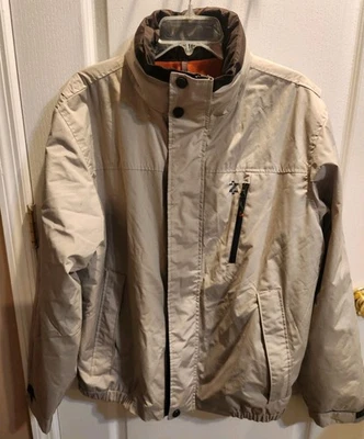 Izod PerformX 冬季夹克外套 尺寸 M 棕褐色 可打包连帽 — 第 1/4 张图片