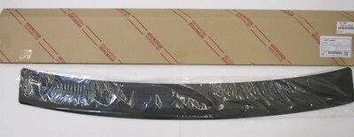 LEXUS OEM FACTORY REAR BUMPER PROTECTOR 2006-2008 RX400H 08475-48804 - Image 1 of 2
